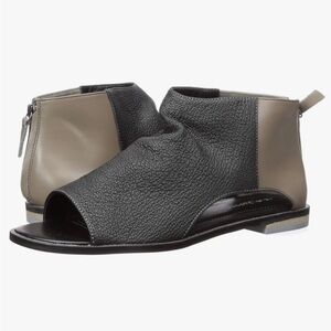 Kelsi Dagger Peep toe Leather Black & Gray Ankle Boots Size 8
